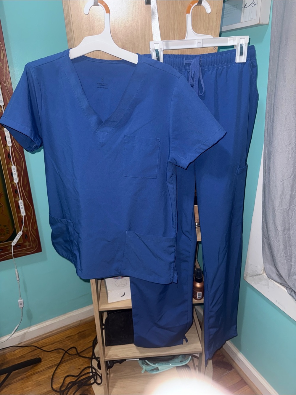 Women’s Nursing Scrub Set - Blue